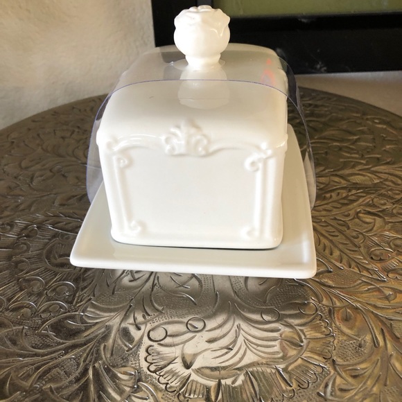 THL Kitchen Thl French Farmhouse Country Butter Dish White Nip